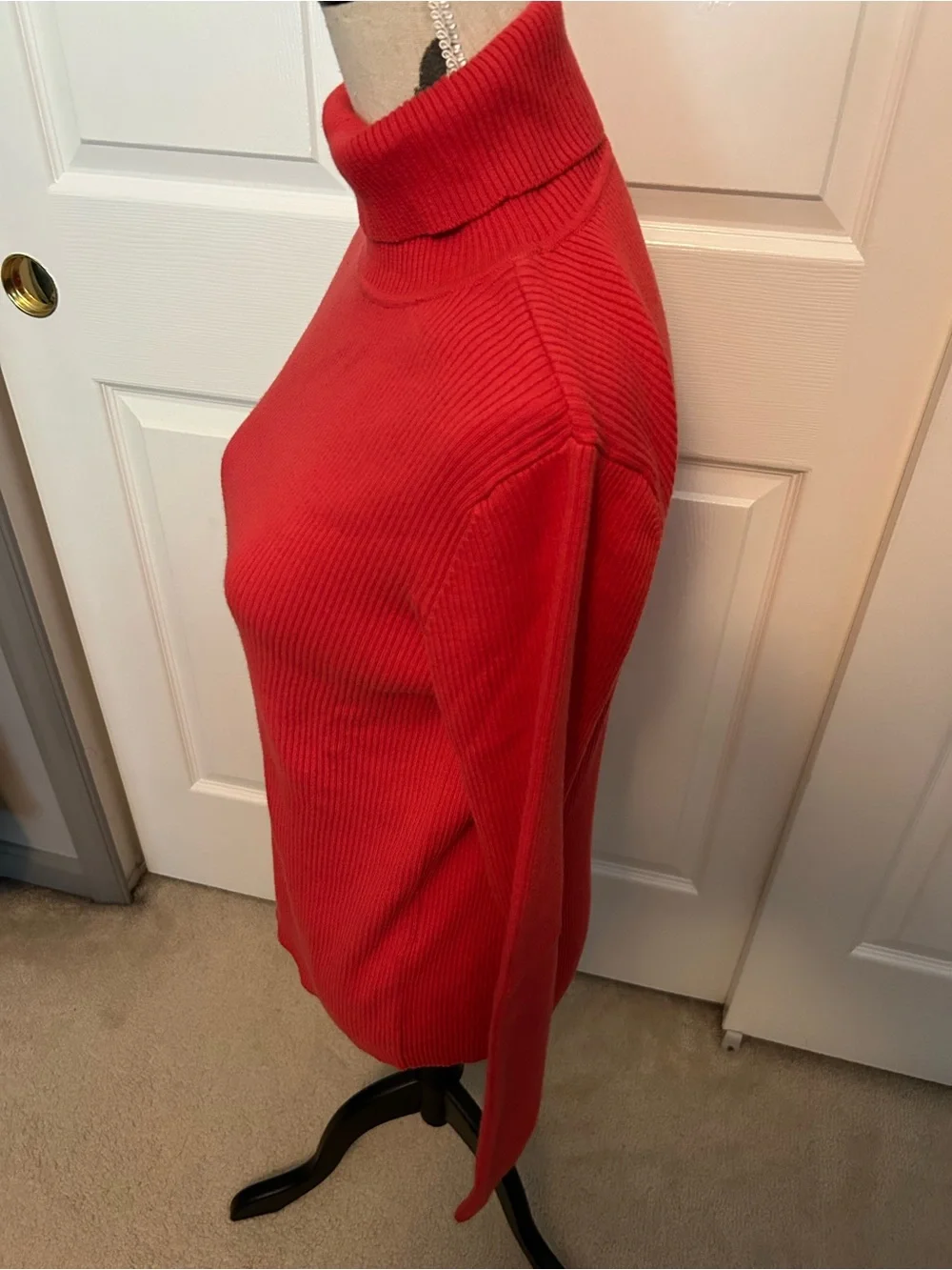 Norm Thompson Classic Ribbed Red/Orange Turtleneck Sweater